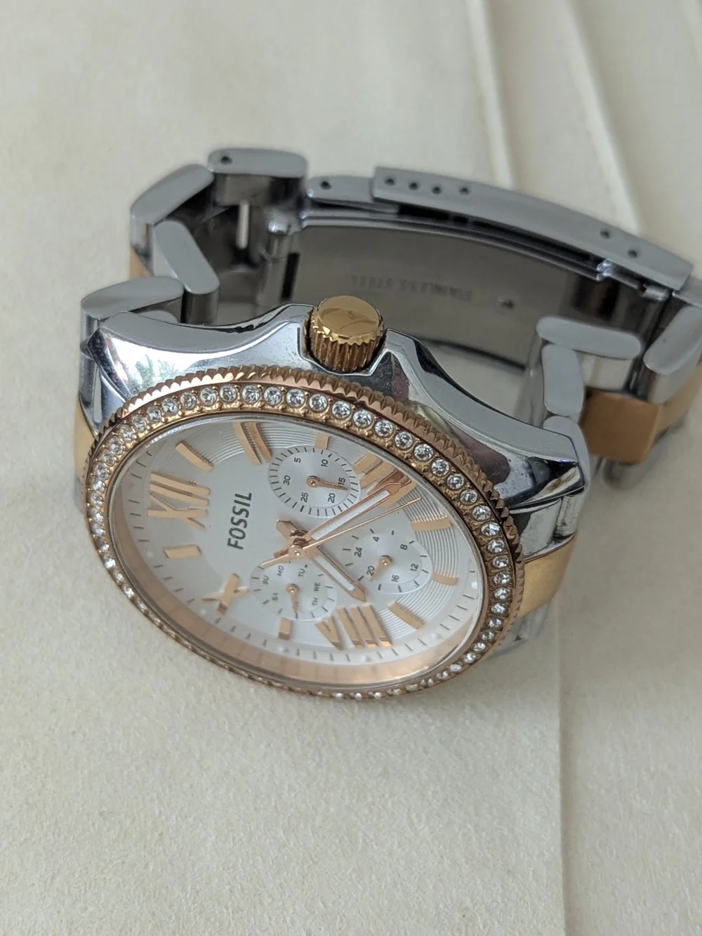Fossil Women's Two-Tone Rose Gold and Silver Crystal Bezel Watch (Needs Battery)